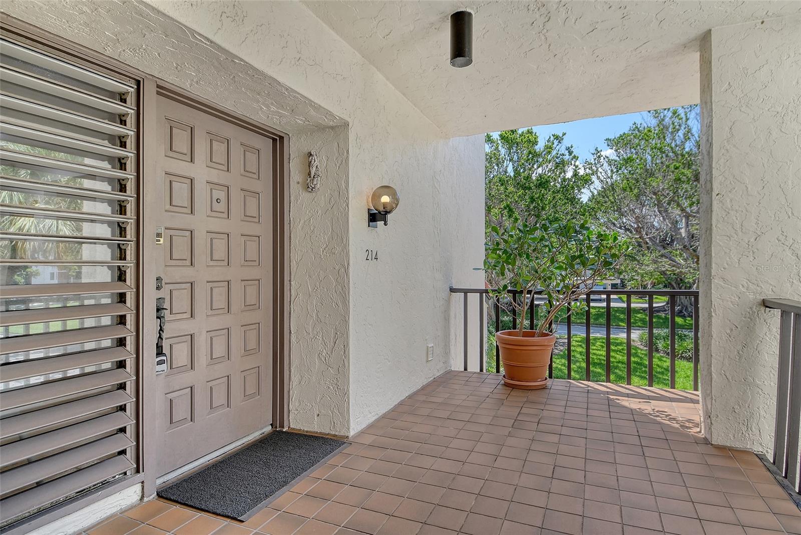 2055 GULF OF MEXICO DRIVE G2-214