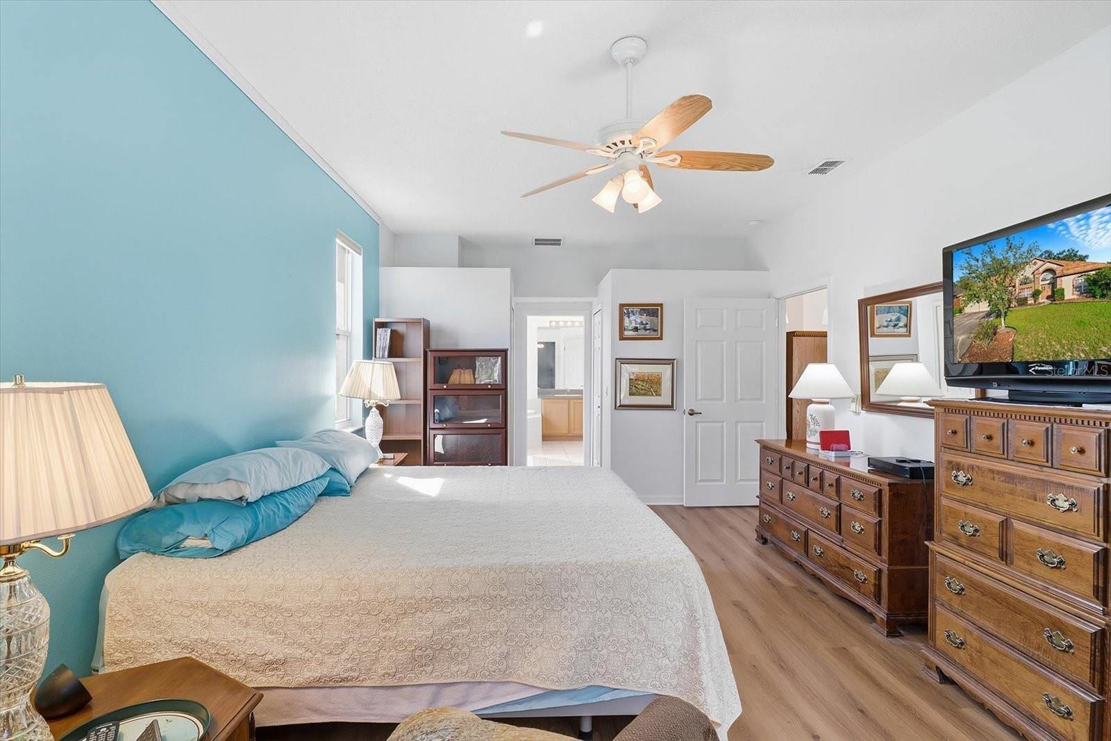 CRYSTAL OAKS EIGHTH ADD - Residential