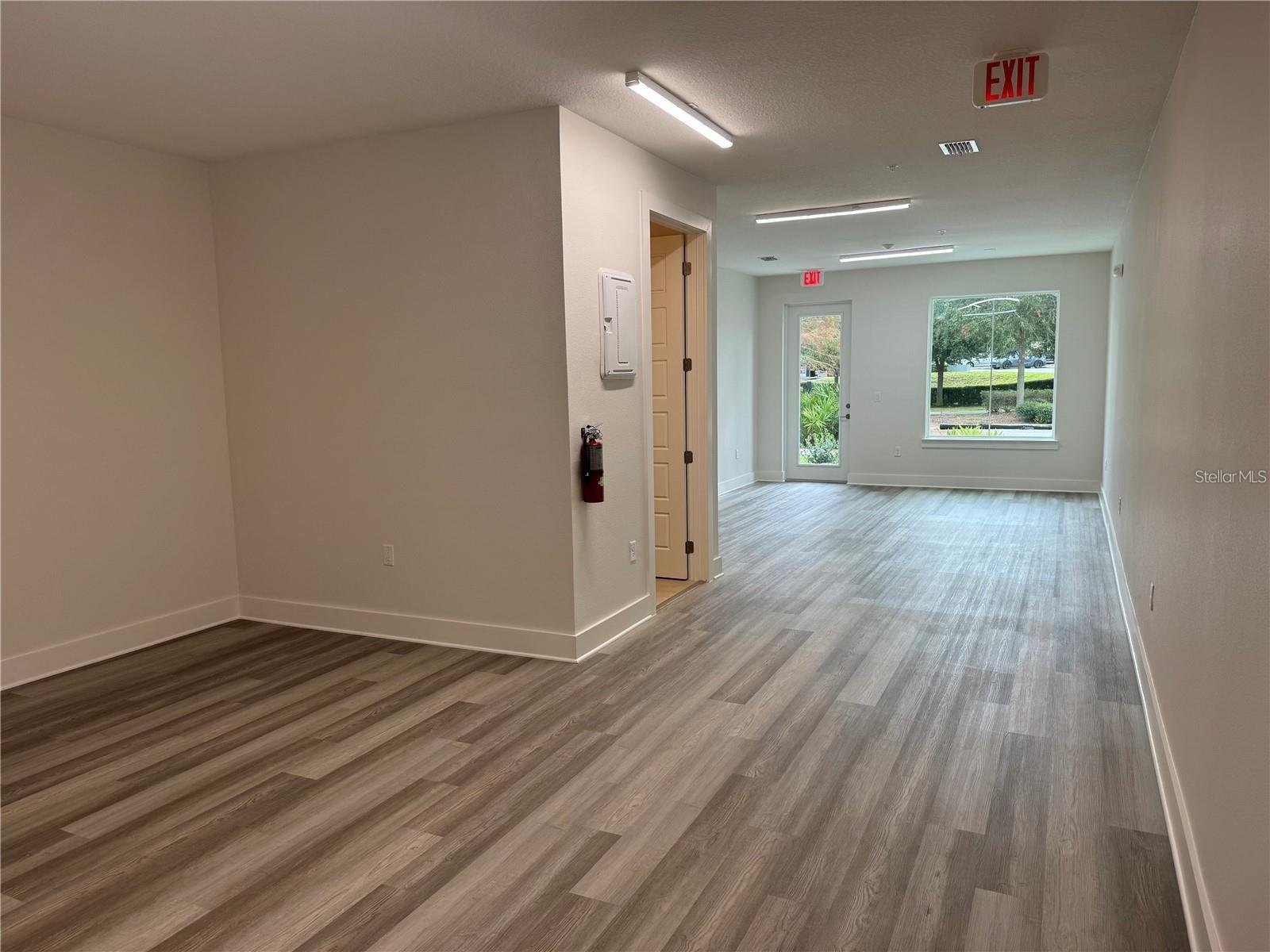 TOWNHOMES AT CITY PLACE - Commercial Lease