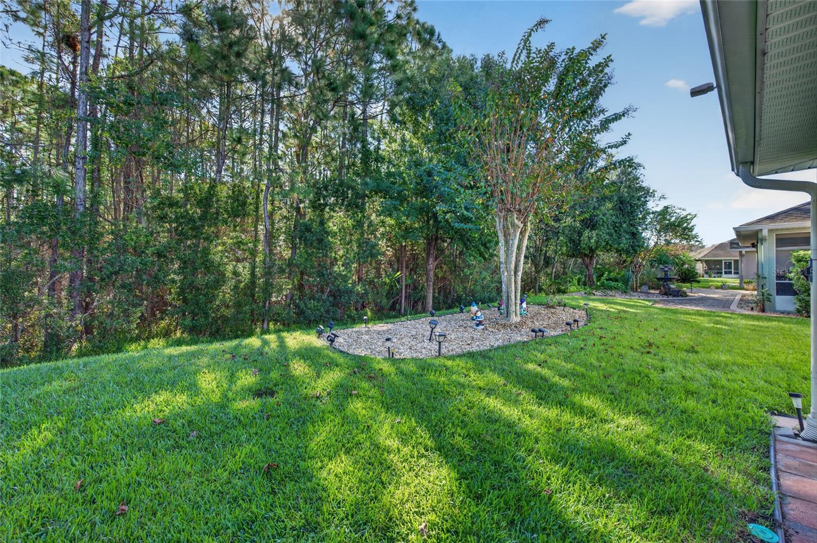 1512 ARECA PALM DRIVE