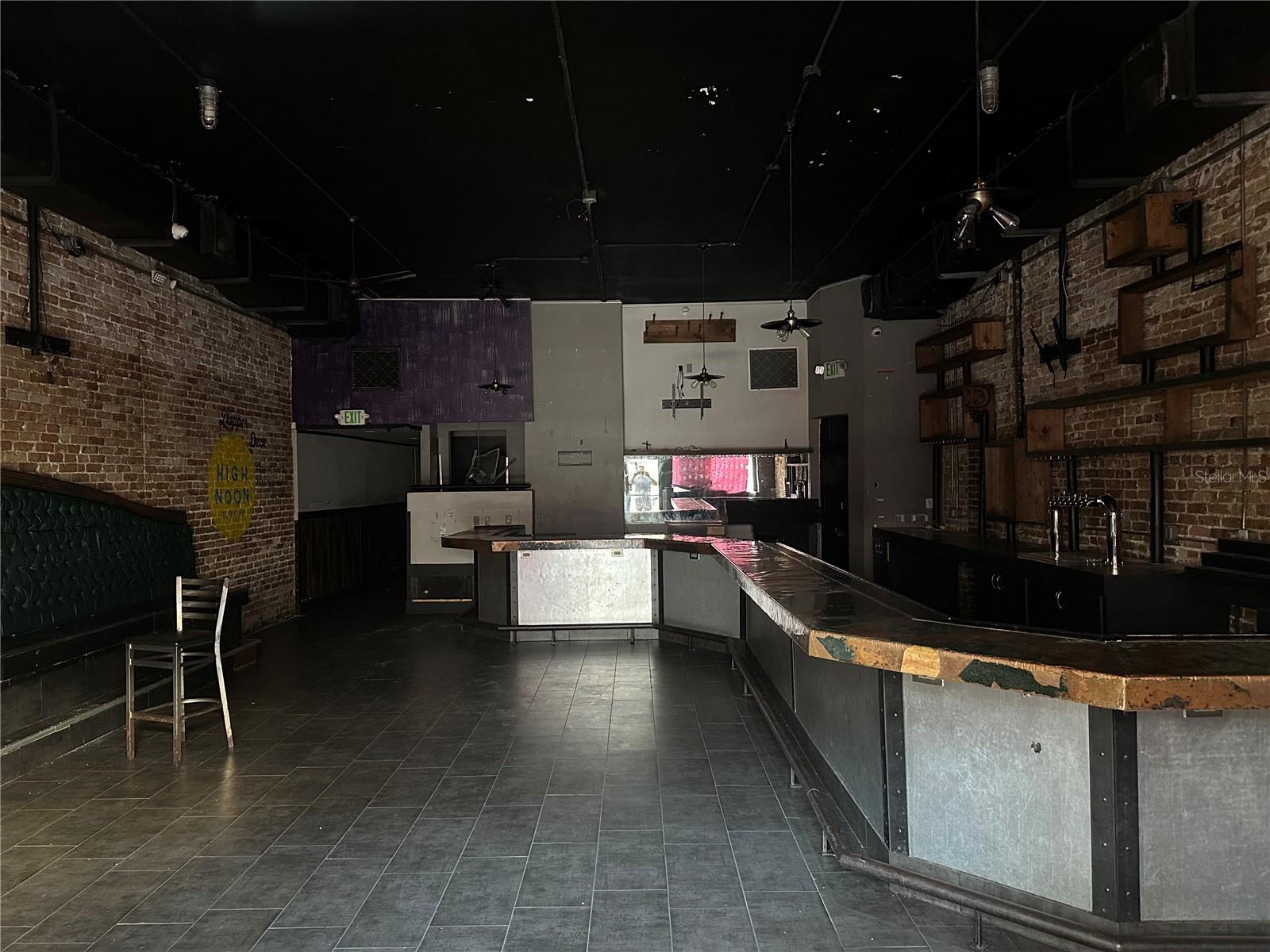 T W SHINES SUB - Commercial Lease