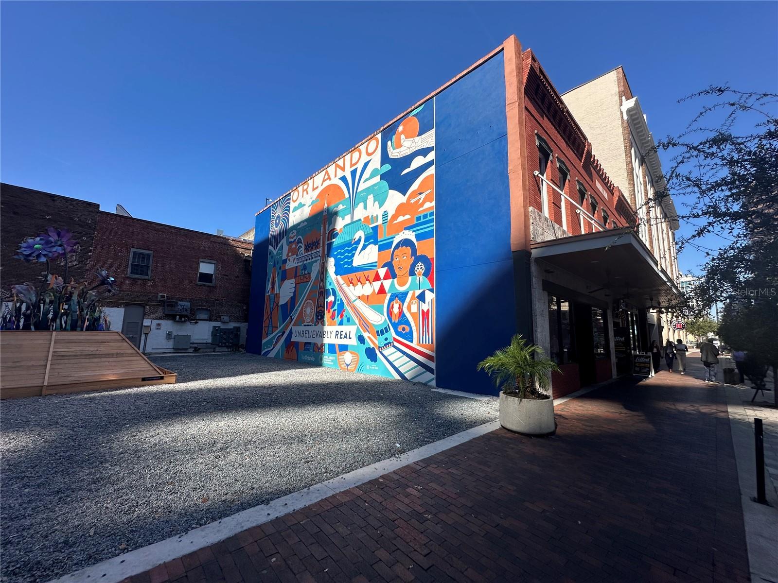 T W SHINES SUB - Commercial Lease