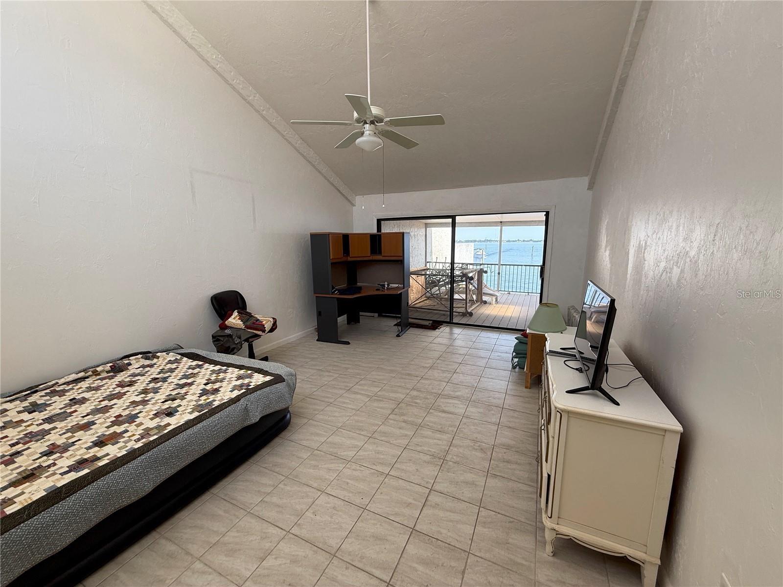 EMERALD POINTE VILLAS PH 02 - Residential