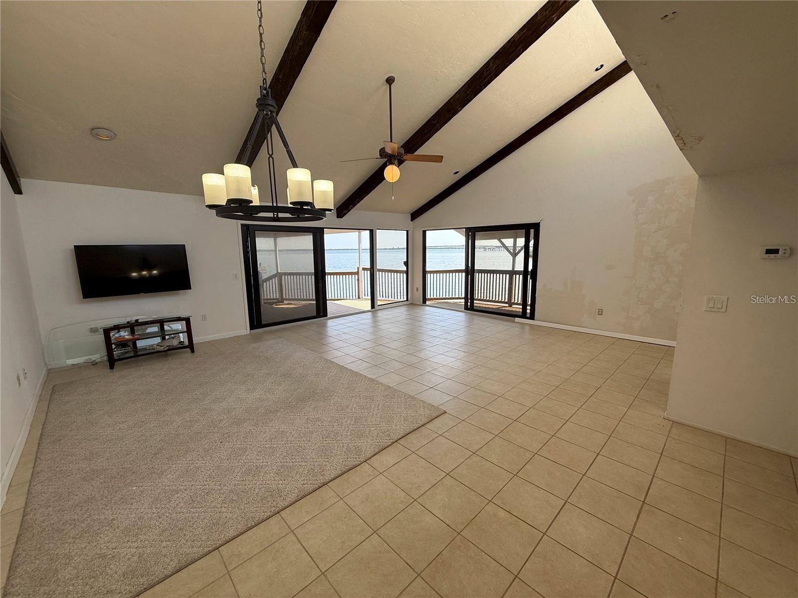 EMERALD POINTE VILLAS PH 02 - Residential