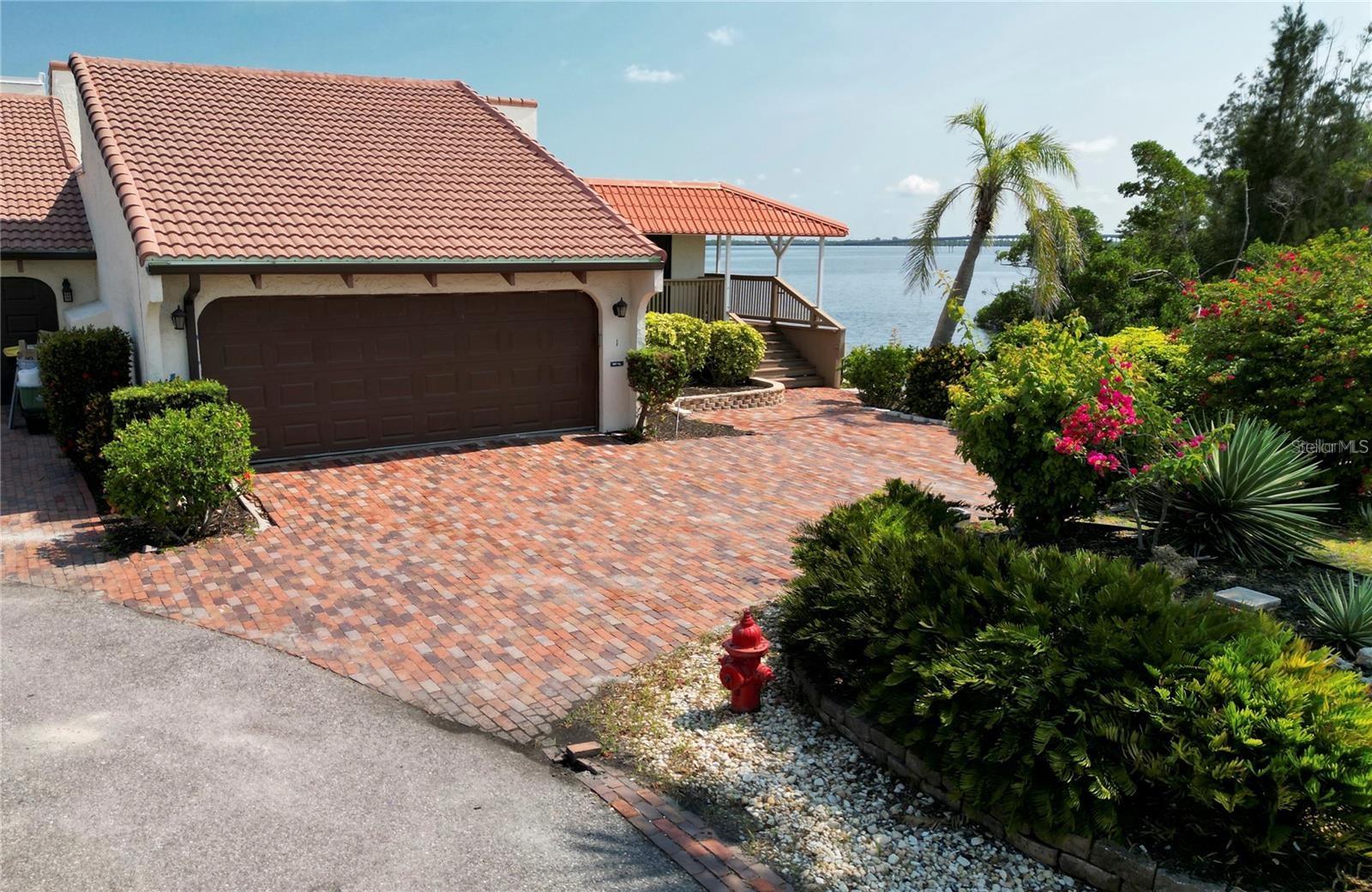 EMERALD POINTE VILLAS PH 02 - Residential