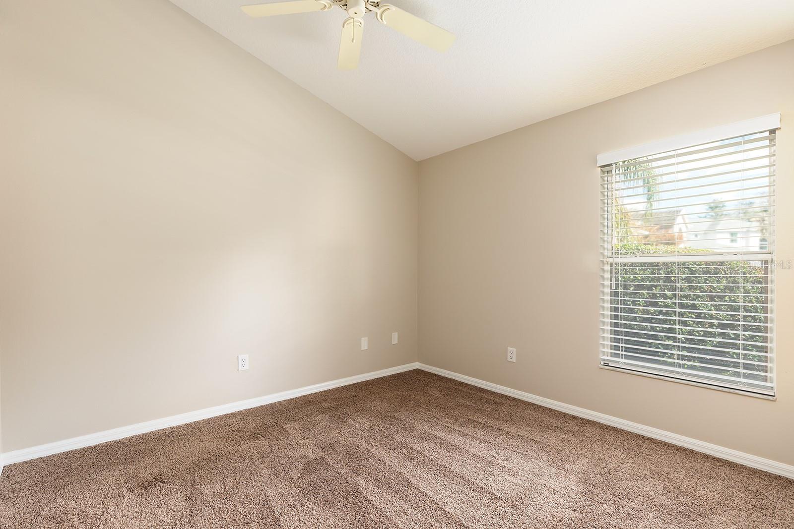 THE GLADES ON SYLVAN LAKE - Residential