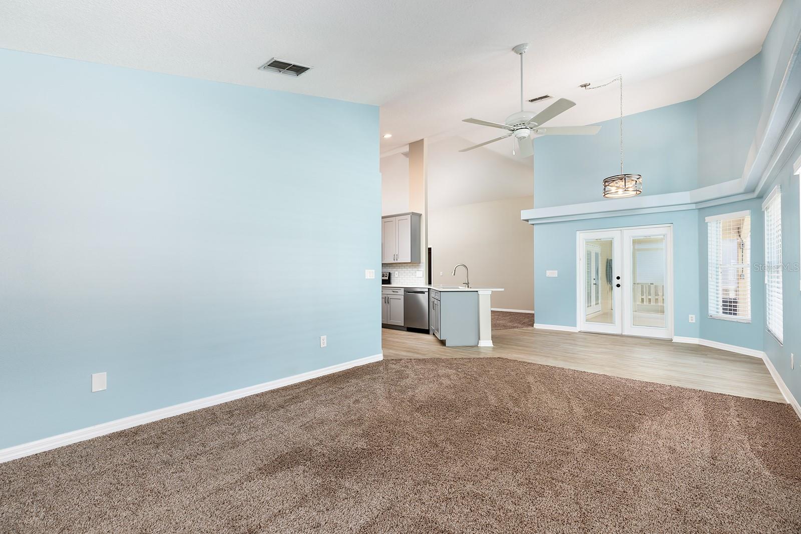 THE GLADES ON SYLVAN LAKE - Residential