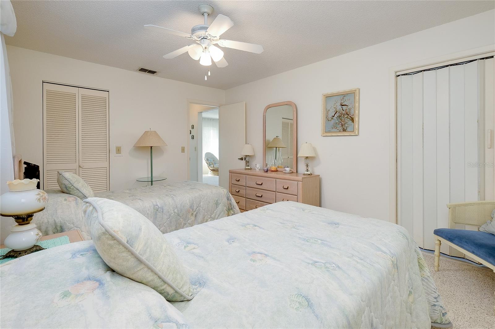 CIRCLE WOODS OF VENICE 1 - Residential