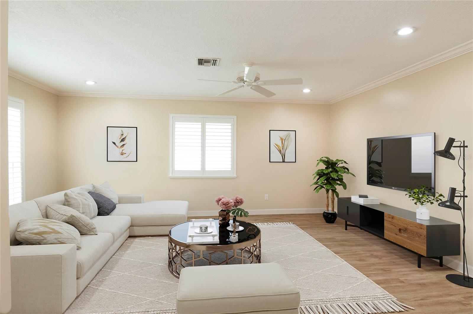 LA FLORESTA UNIT 2 - Residential