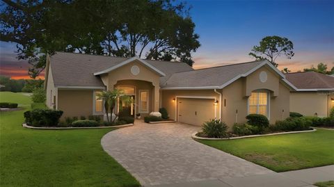 Photo of 7029 Pine Hollow Drive, Mount Dora, FL 32757 (MLS # G5114433)