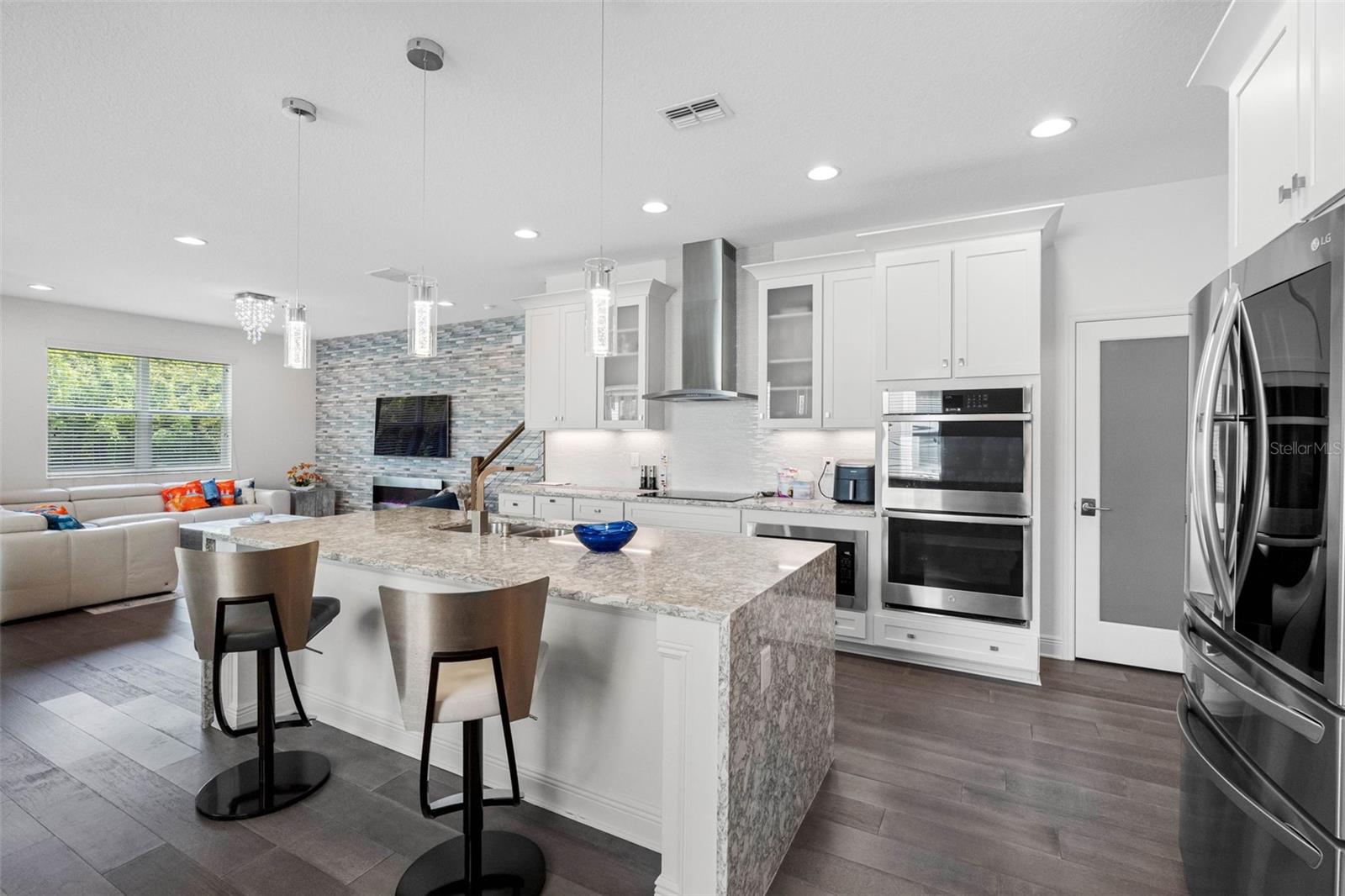 2425 FOGGY CREEK CIRCLE