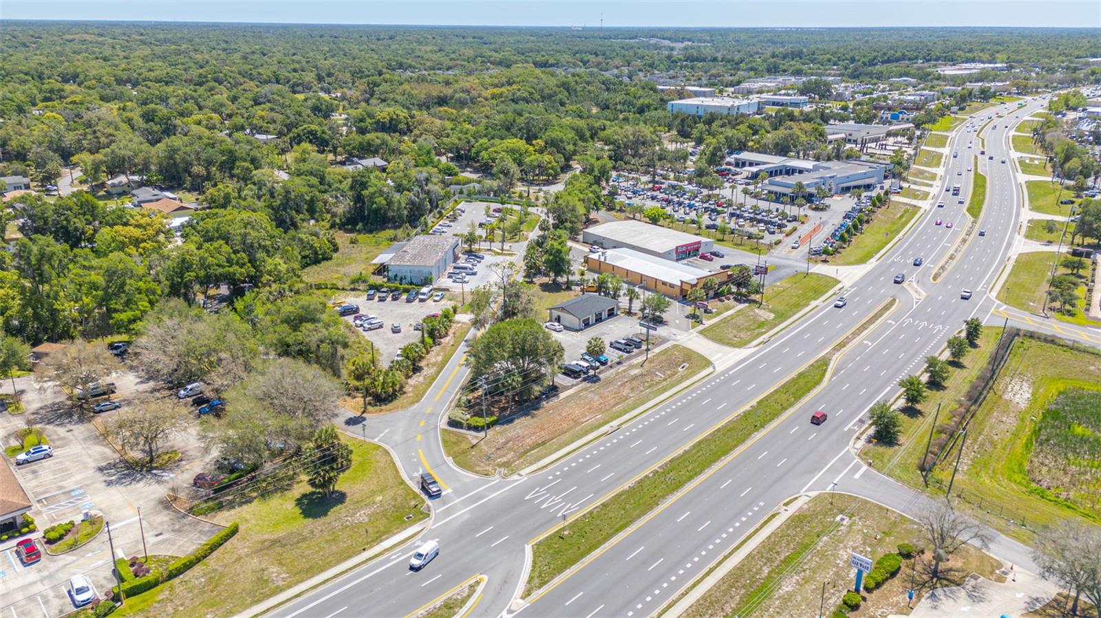 2055 S WOODLAND BOULEVARD