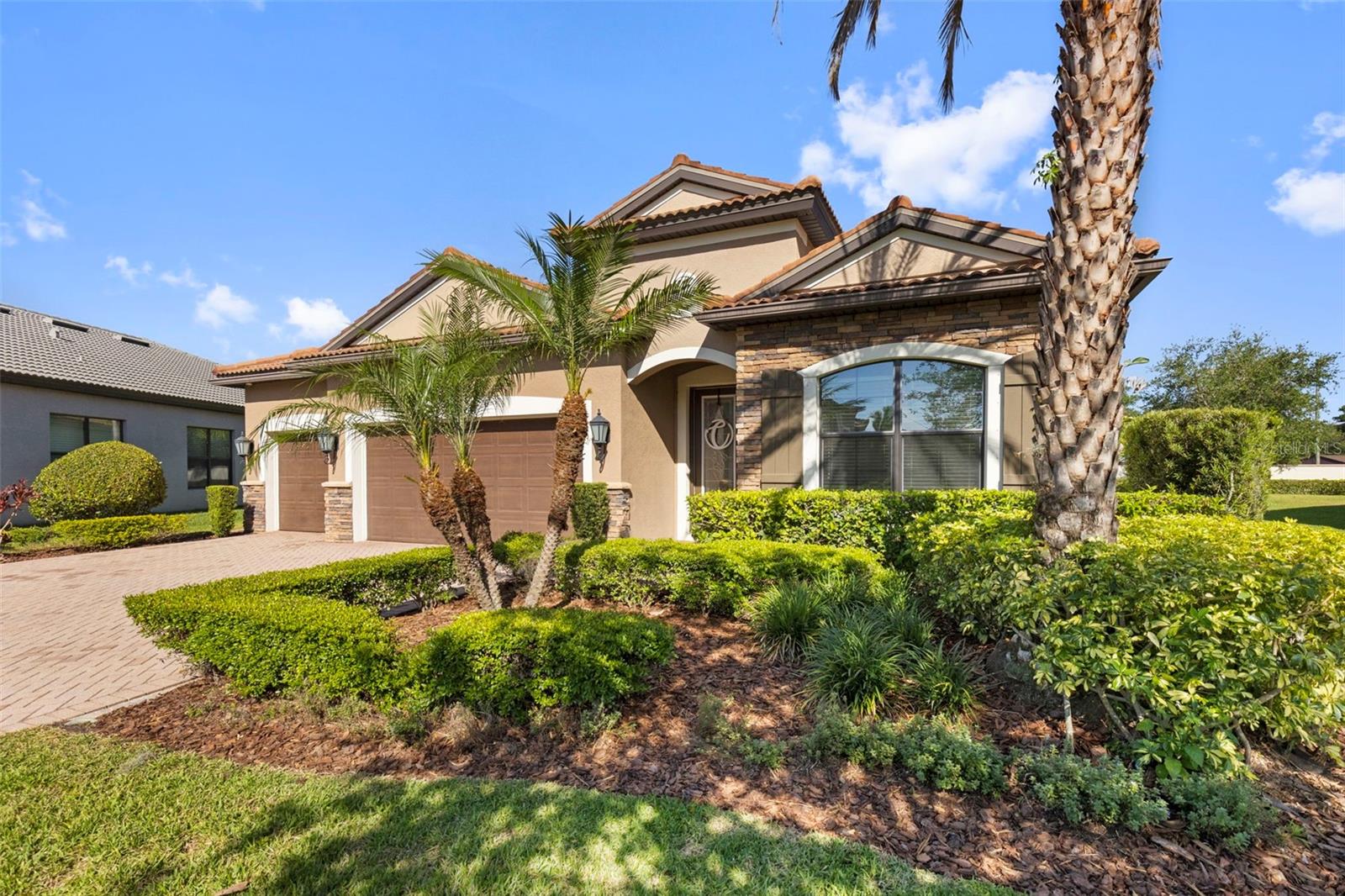5134 LAKECASTLE DRIVE