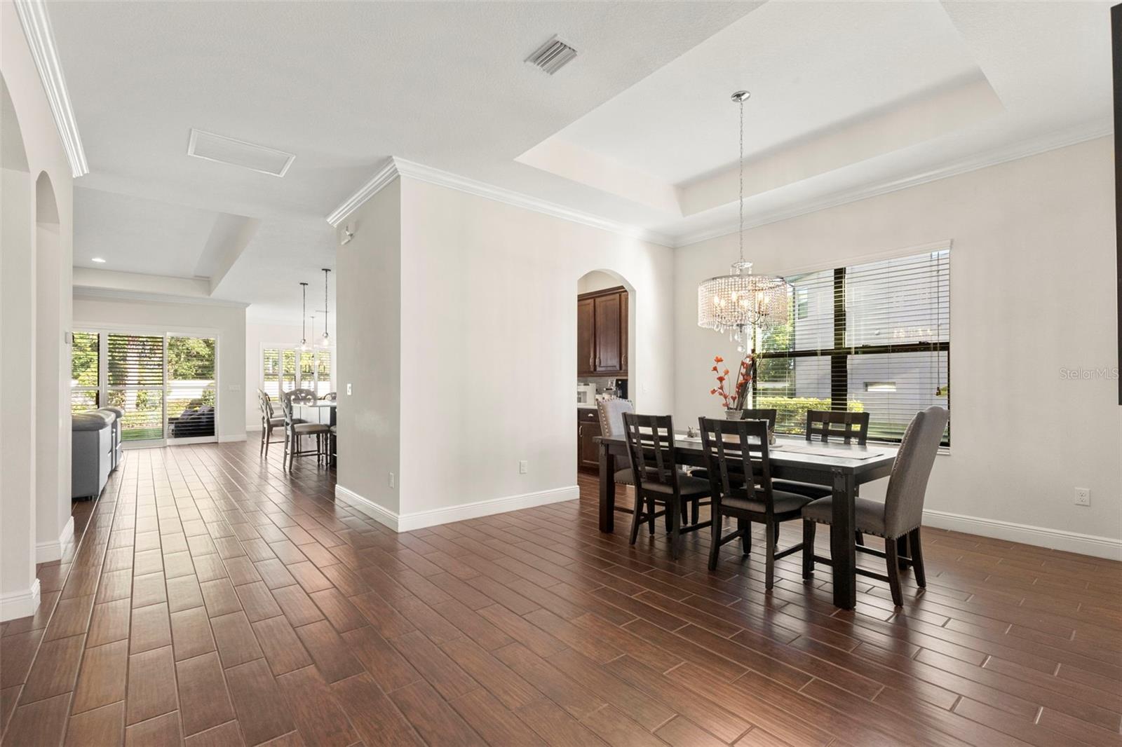 5134 LAKECASTLE DRIVE