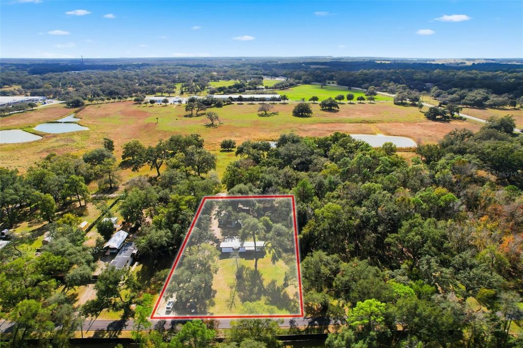 Photo of 37644 Oak Forrest Drive, Dade City, FL 33523 (MLS # L4958100)