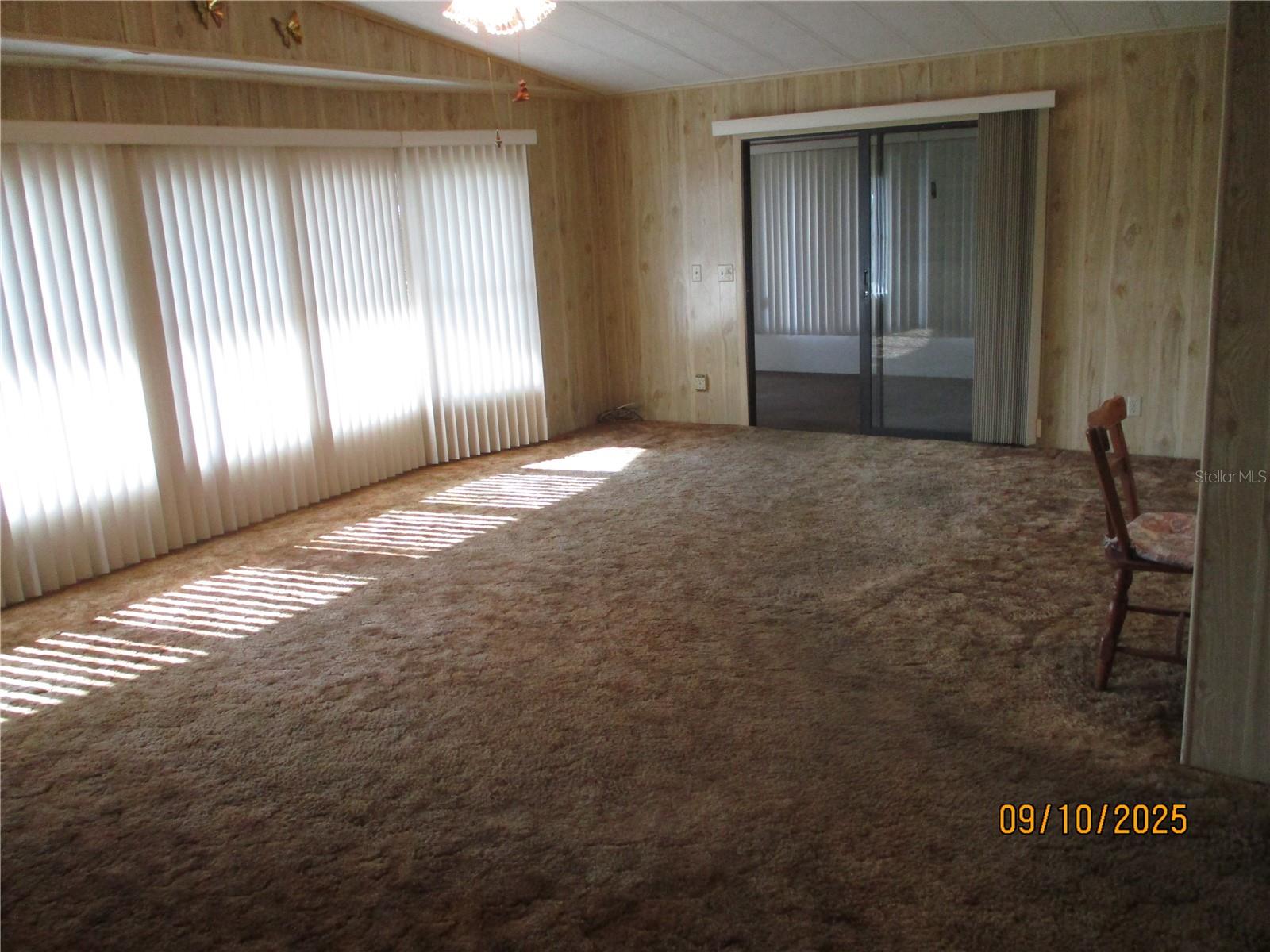 TAVARES LAKE FRANCES ESTATES - Residential