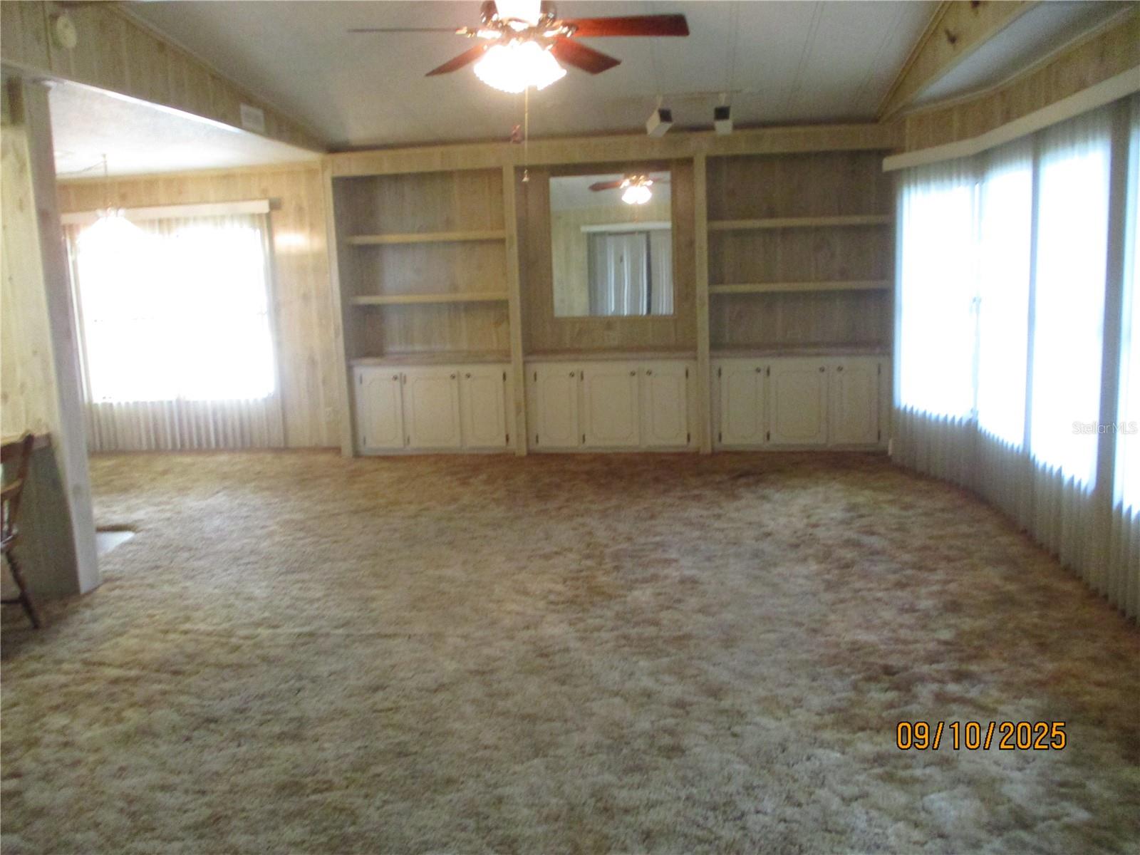 TAVARES LAKE FRANCES ESTATES - Residential