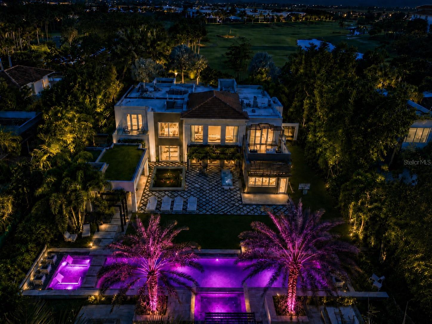 DORADO BEACH EAST - Residential