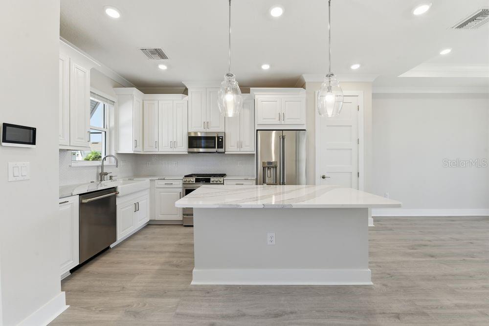 4062 SANTA CATERINA BOULEVARD 102