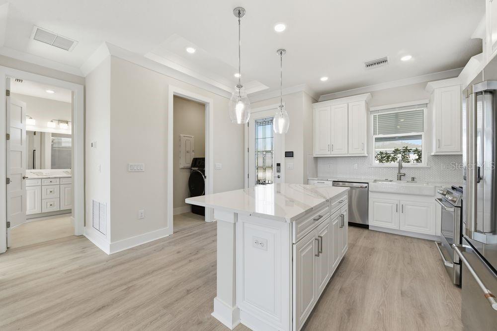 AZARIO ESPLANADE - Residential