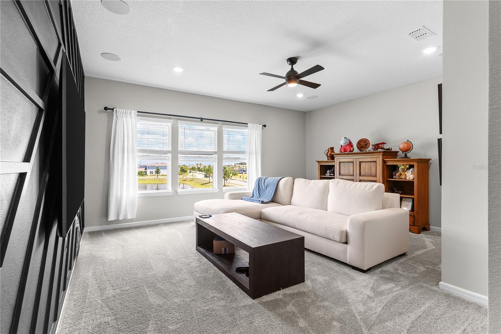 ISLES OF LAKE NONA - Residential