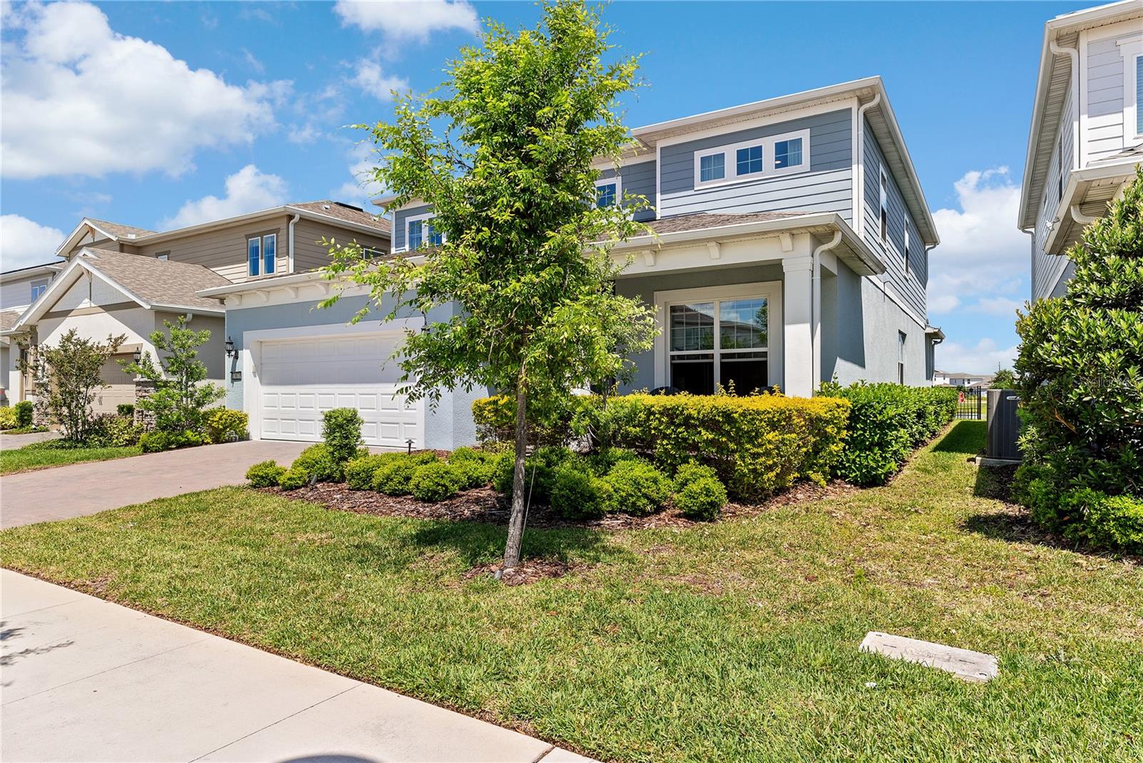 ISLES OF LAKE NONA - Residential