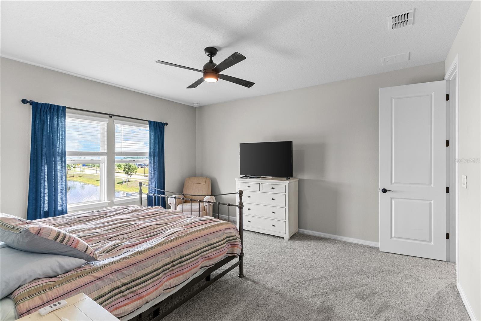 ISLES OF LAKE NONA - Residential