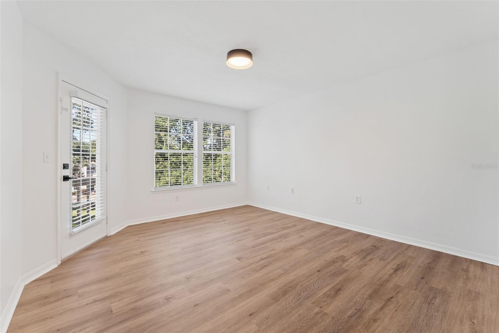 CHARLESTON PARK PH 1 AT FLETCHERS MILL - Residential Lease