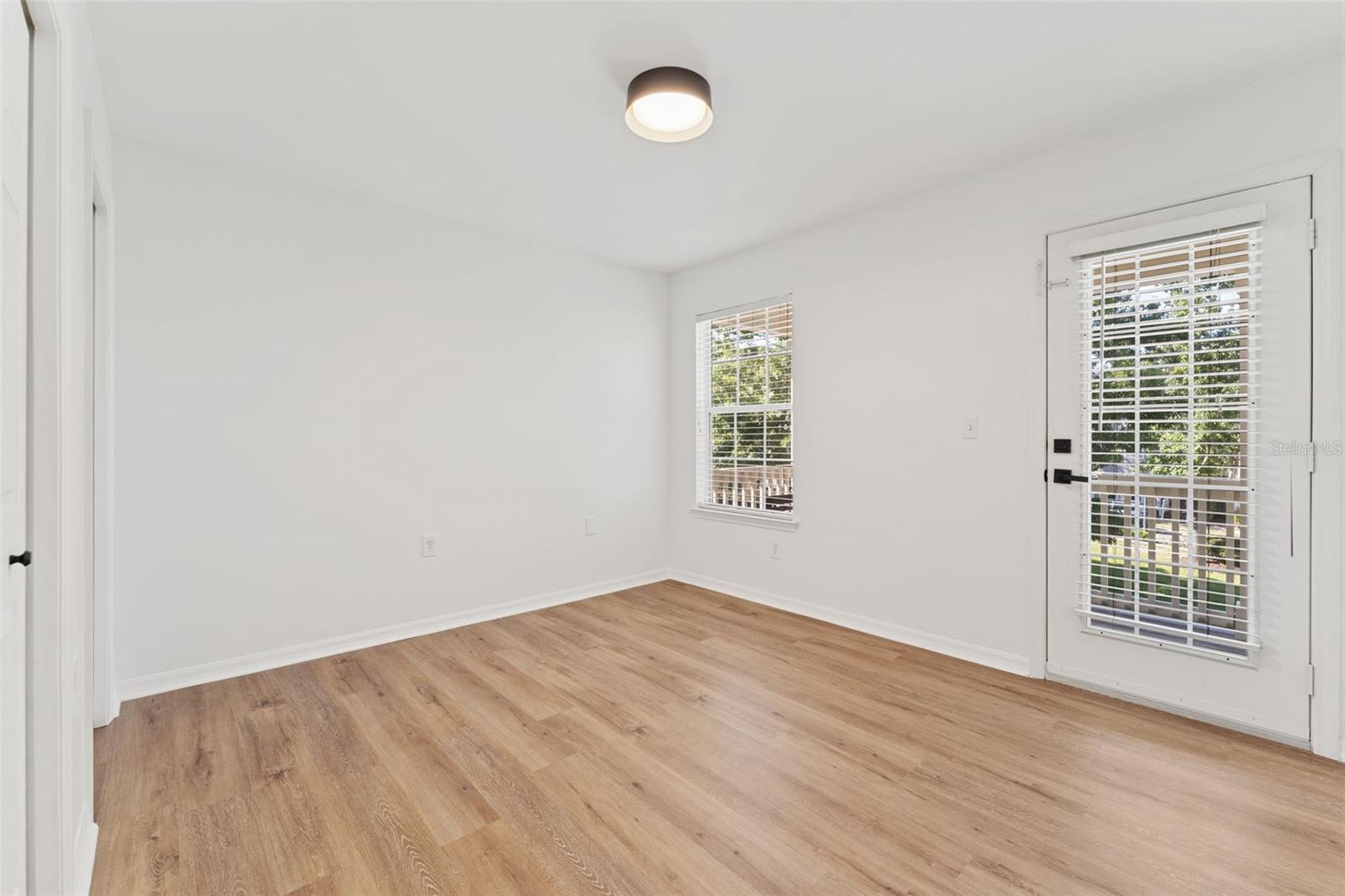 CHARLESTON PARK PH 1 AT FLETCHERS MILL - Residential Lease