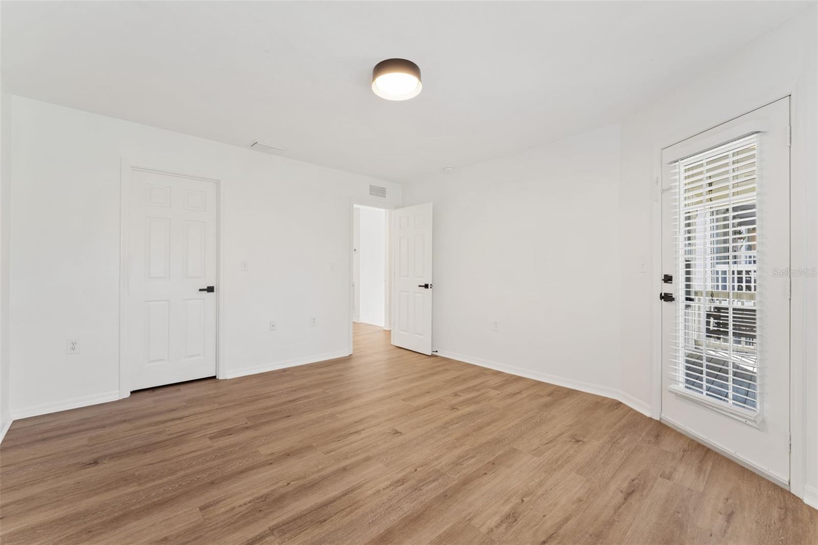 CHARLESTON PARK PH 1 AT FLETCHERS MILL - Residential Lease