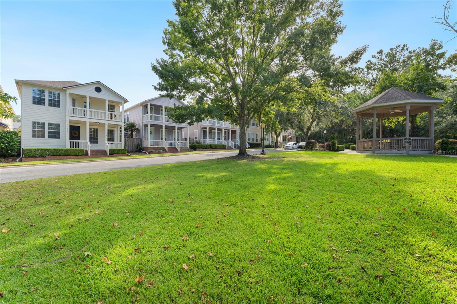 CHARLESTON PARK PH 1 AT FLETCHERS MILL - Residential Lease