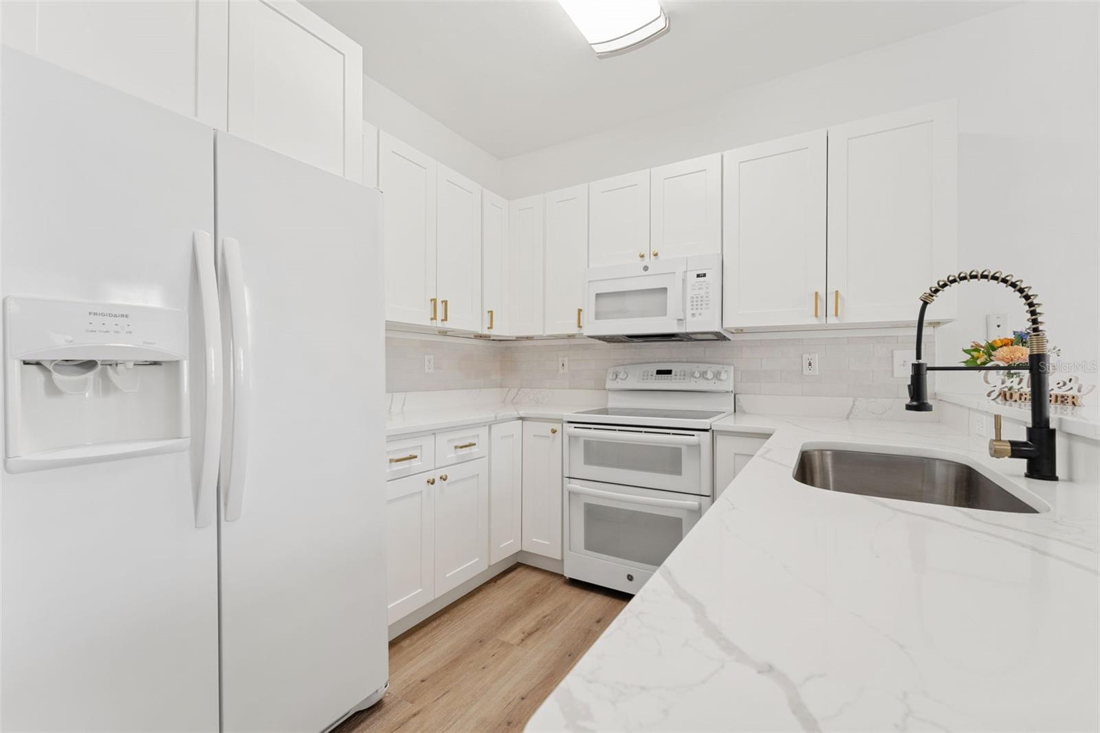 CHARLESTON PARK PH 1 AT FLETCHERS MILL - Residential Lease