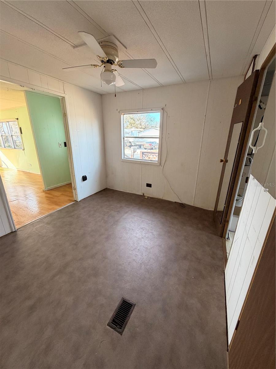 EAST COVE UNIT 03 UNREC - Residential