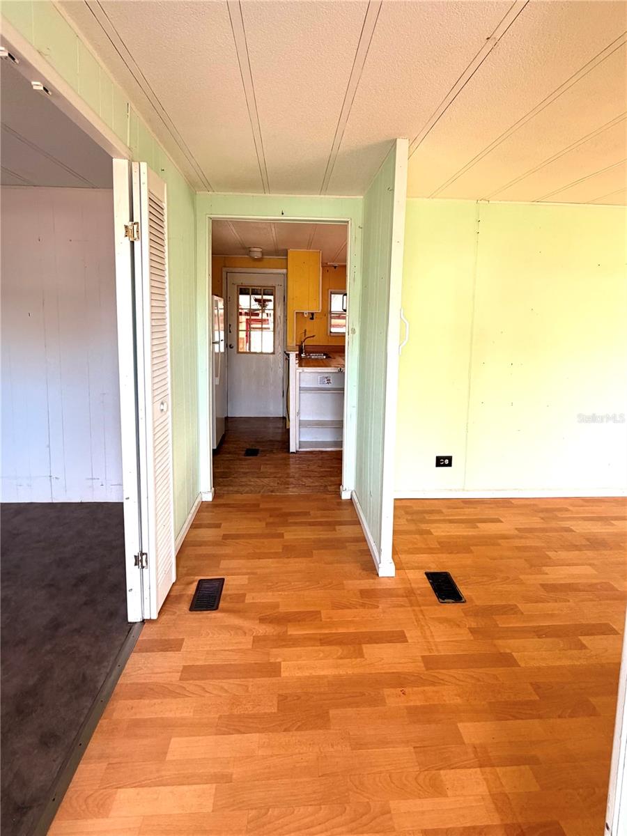 EAST COVE UNIT 03 UNREC - Residential