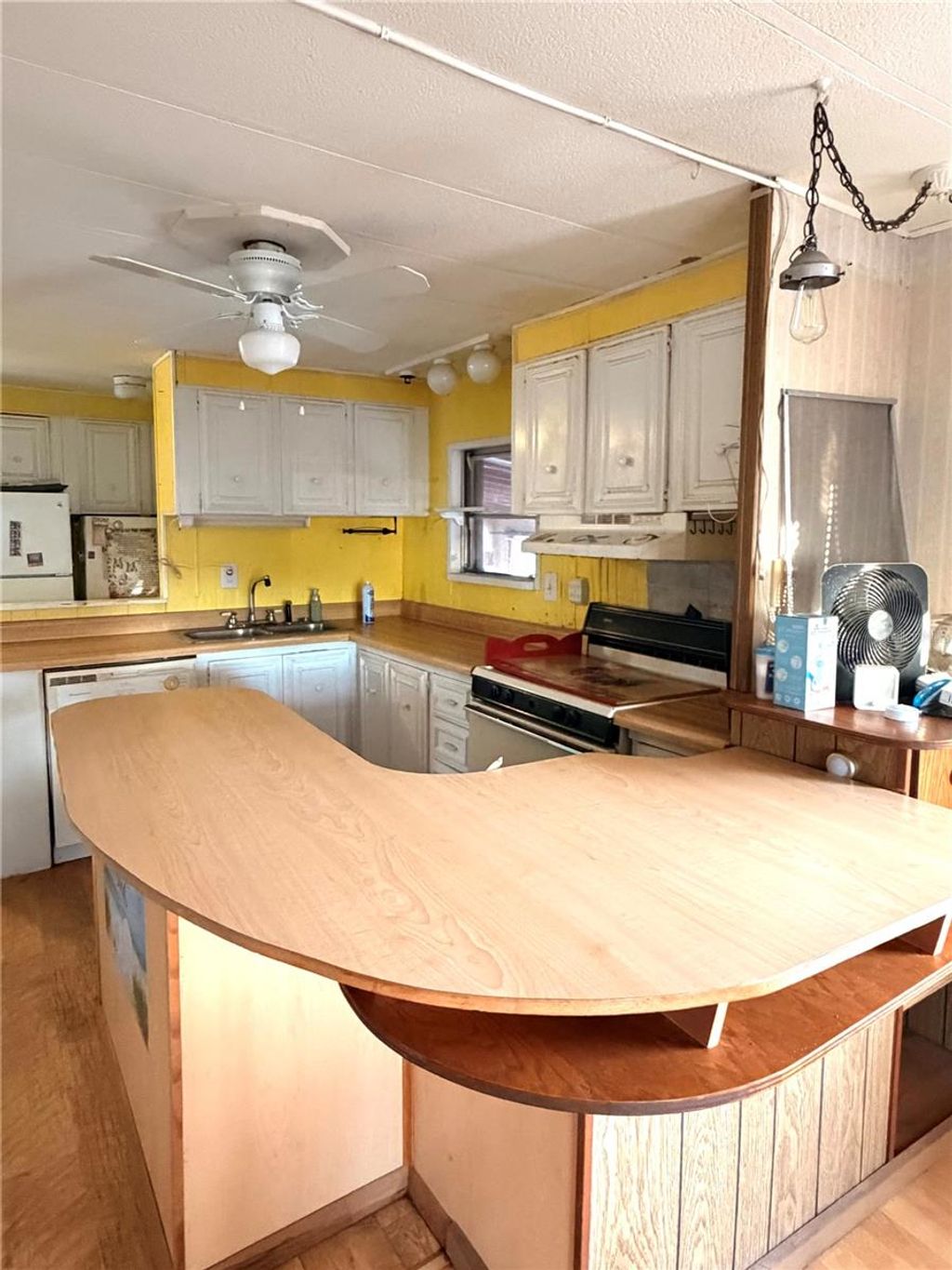 Photo of 10315 E Pike Drive, Inverness, FL 34450 (MLS # TB8471383)