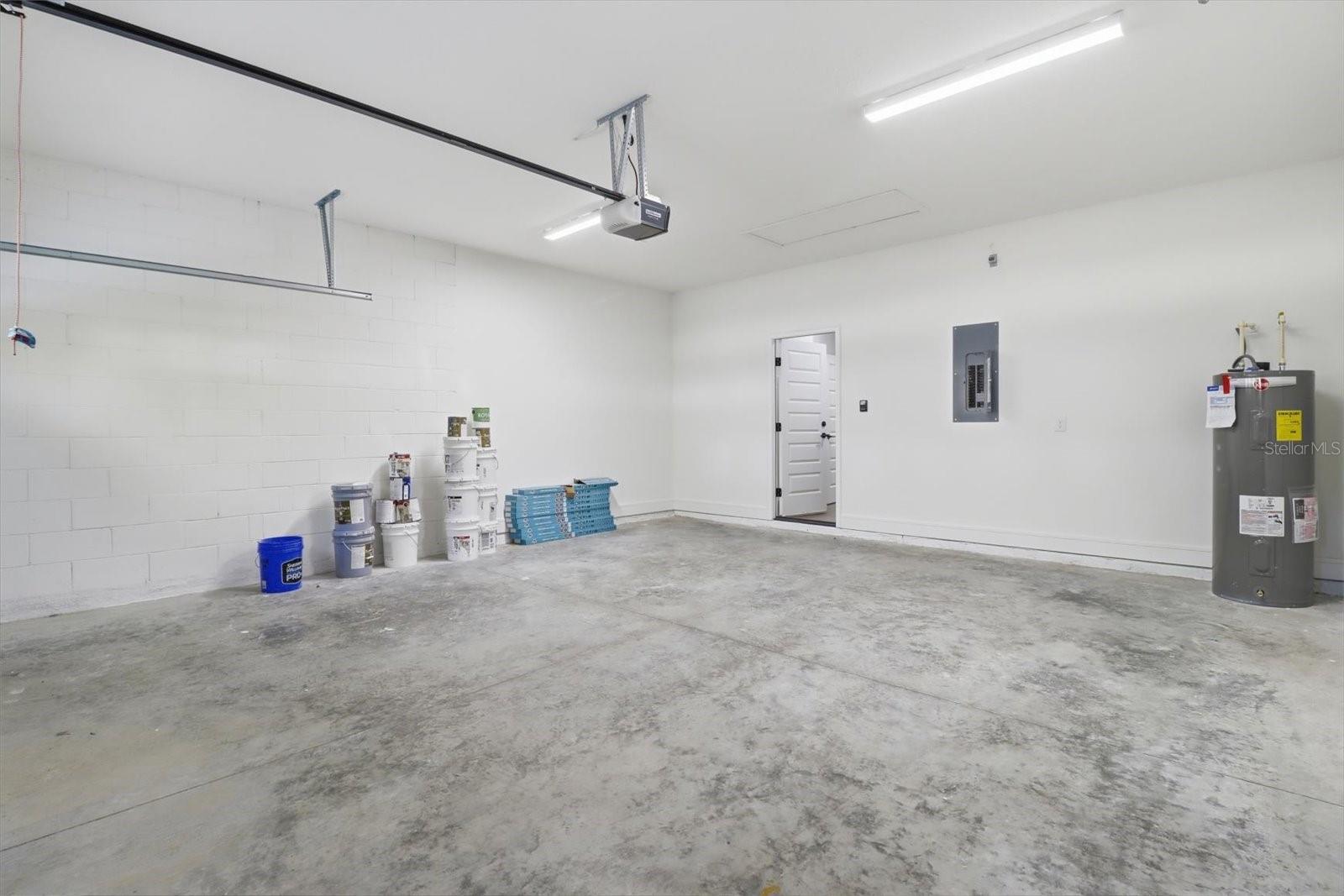 RAINBOW SPGS 05 REP - Residential