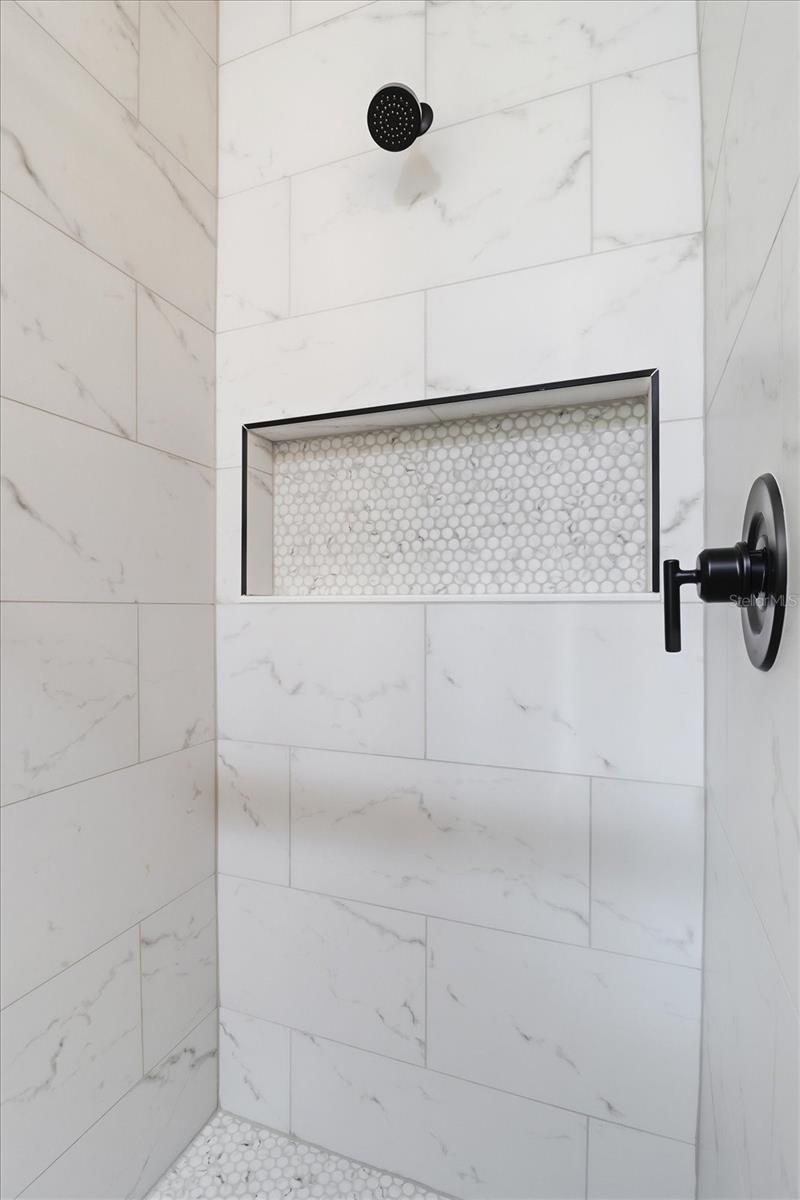 RAINBOW SPGS 05 REP - Residential