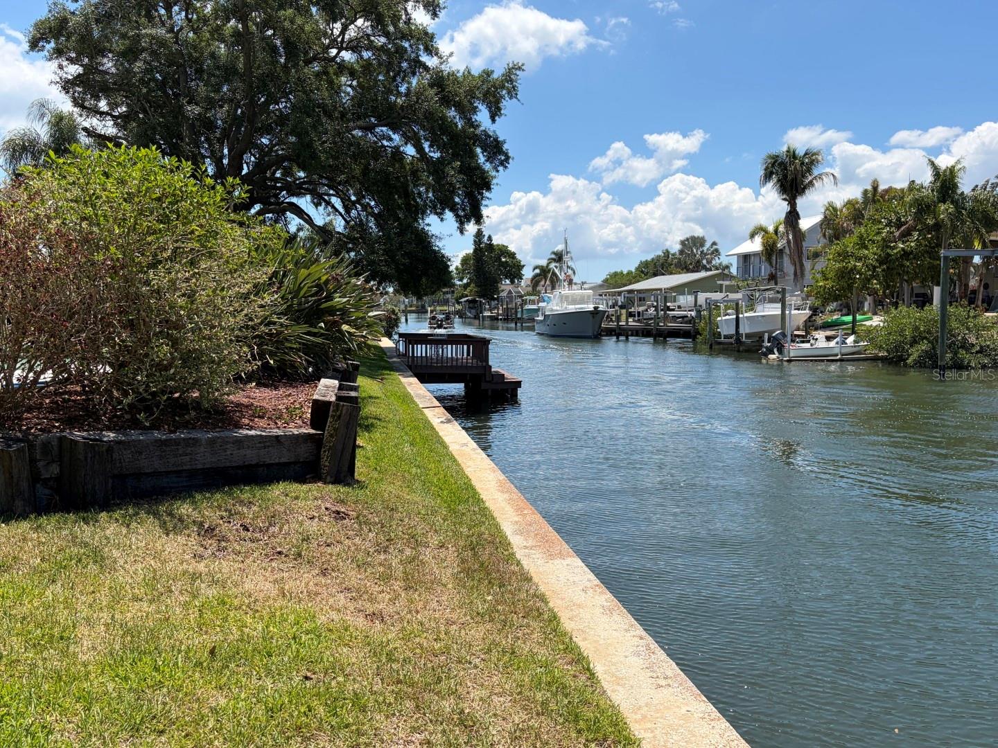 BAY CREST PARK UNIT 20 - Land