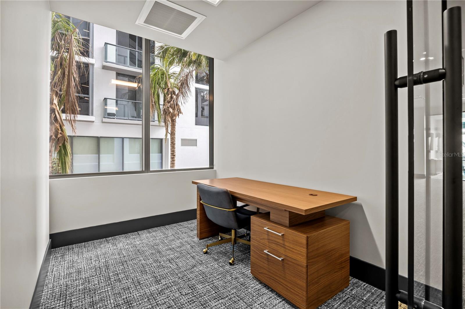 CLARKE'S SUB - AER TAMPA - Residential Lease
