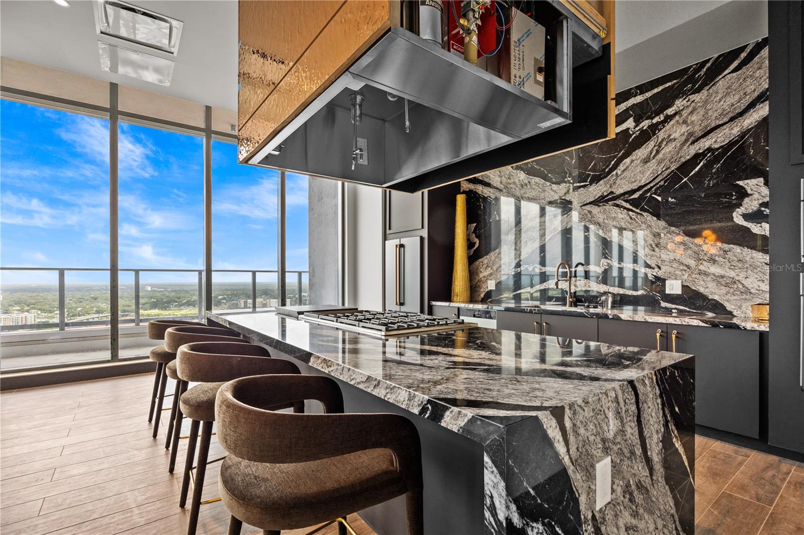 CLARKE'S SUB - AER TAMPA - Residential Lease
