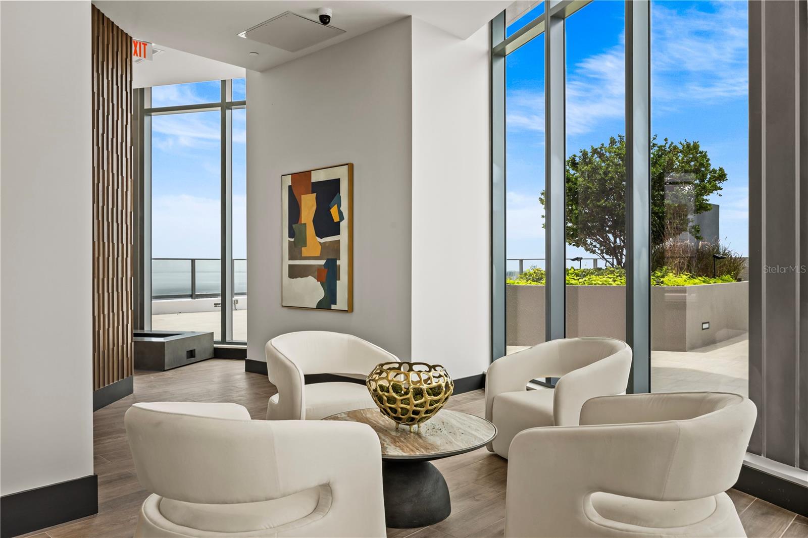 CLARKE'S SUB - AER TAMPA - Residential Lease