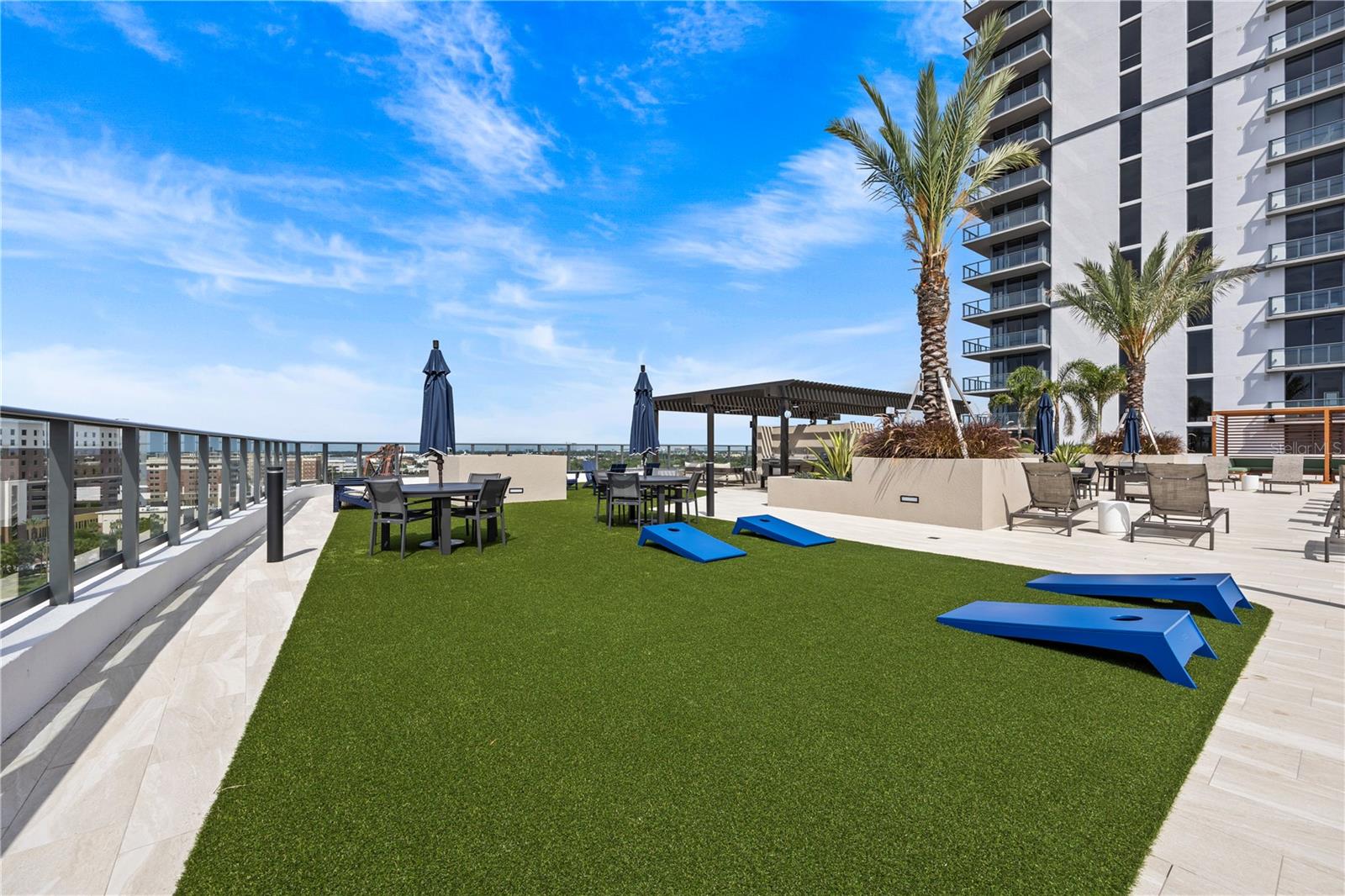 CLARKE'S SUB - AER TAMPA - Residential Lease