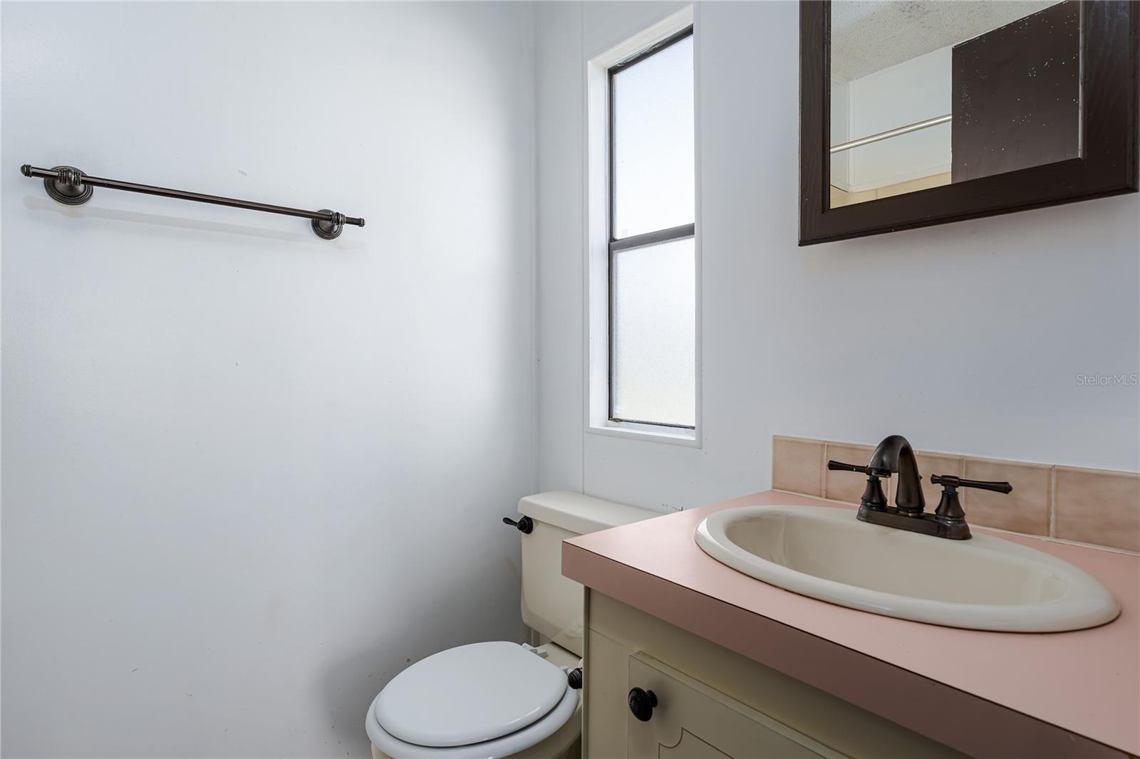 SHADOW BROOK MOBILE HOME - Residential