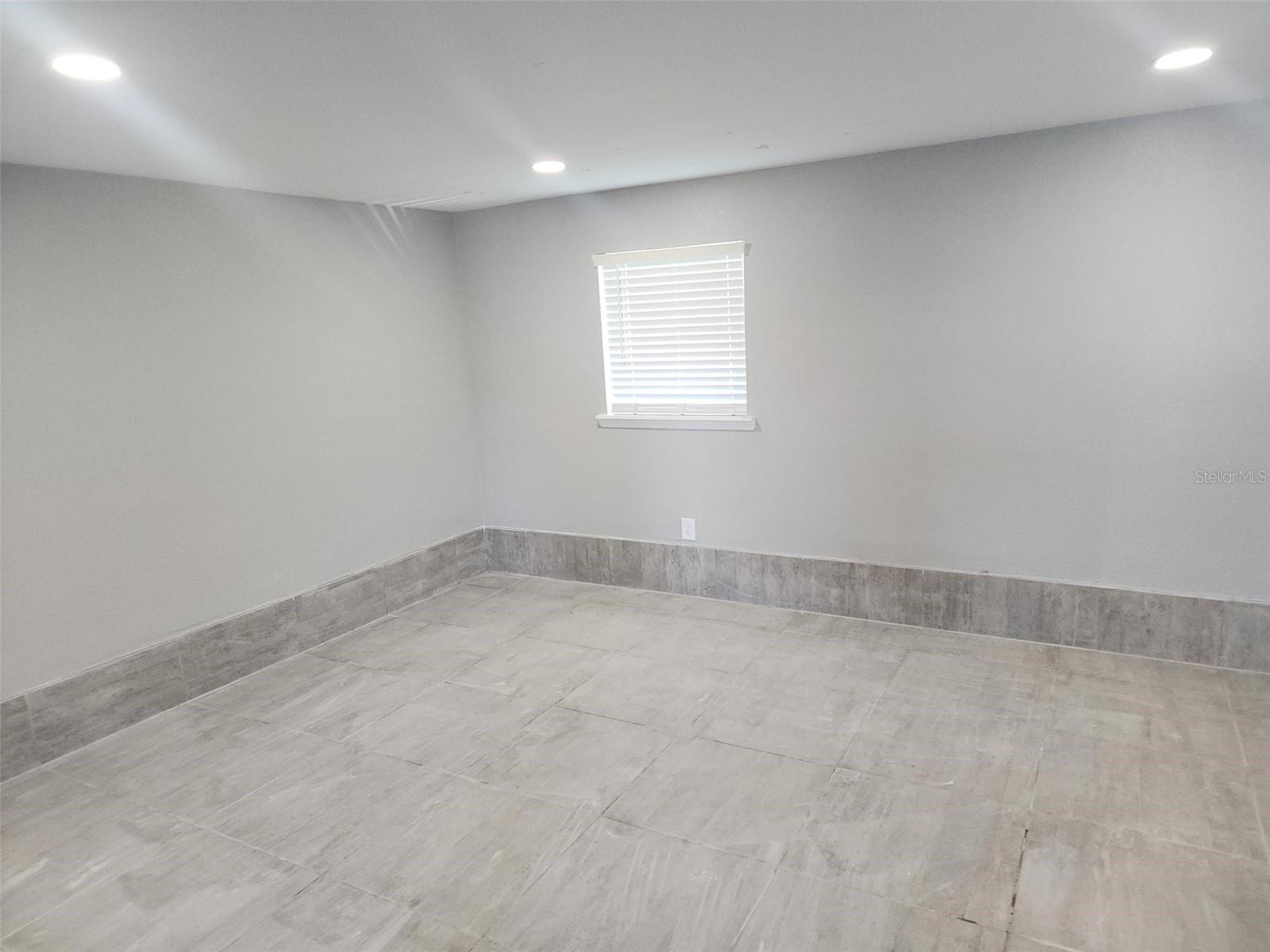 PUNTA GORDA - Commercial Lease