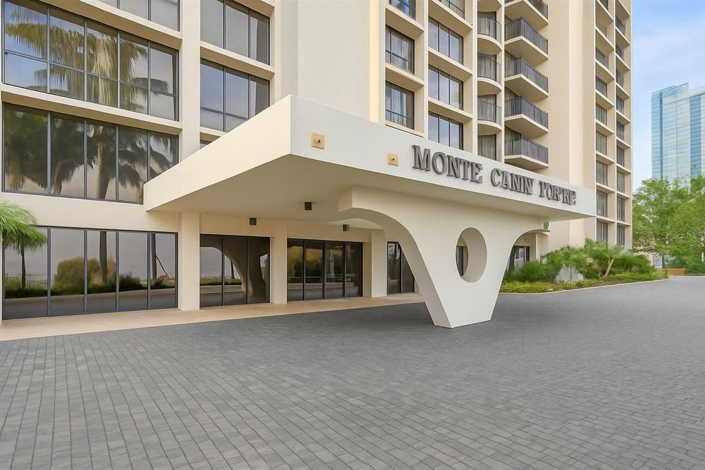 Photo of 3301 Bayshore Boulevard #302E, Tampa, FL 33629 (MLS # TB8452479)