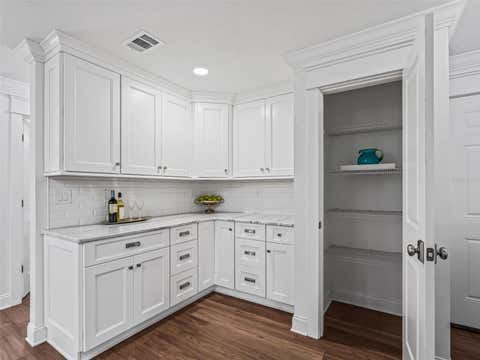 Tiny photo for 10660 E Bushnell Road, Floral City, FL 34436 (MLS # TB8514818)