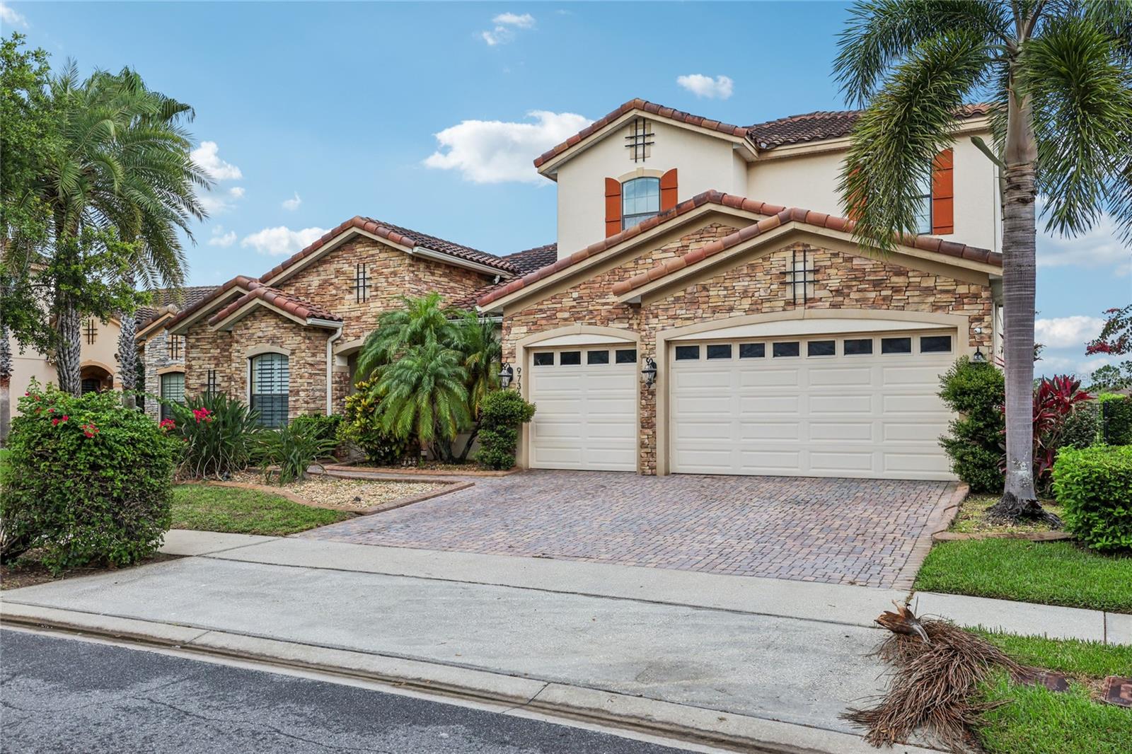 9736 HATTON CIRCLE