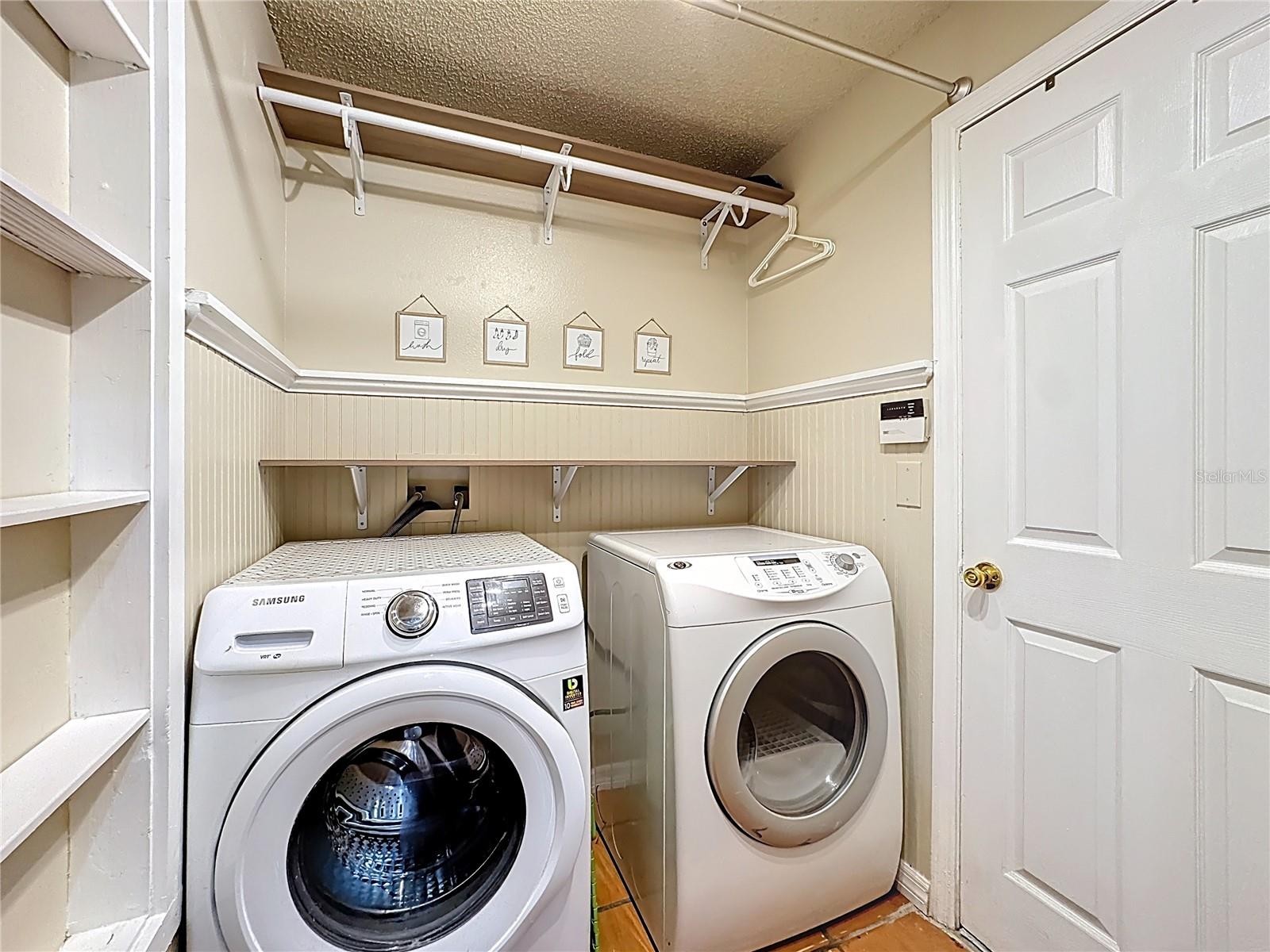 GROVELAND CRANES LANDING EAST LT 01 PB 48 - Residential