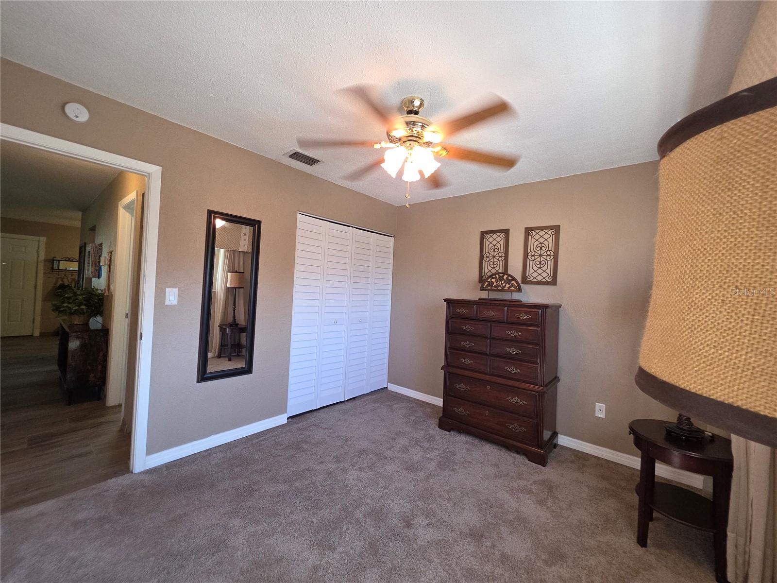 SUMMER WINDS CONDO - Residential