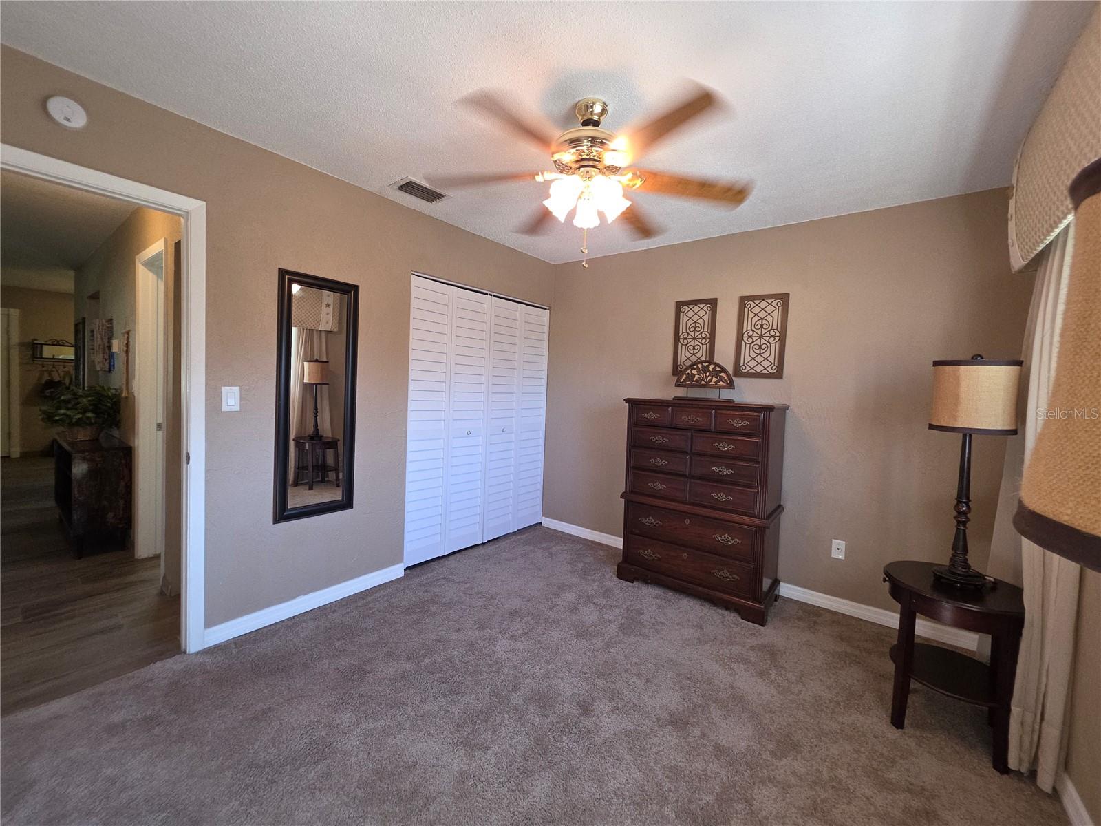 SUMMER WINDS CONDO - Residential